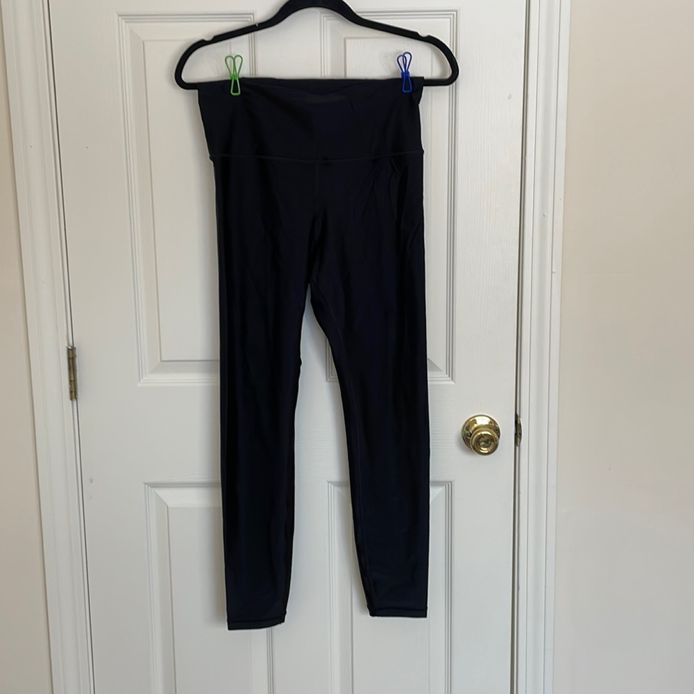 EUC! Athleta elation shine tight - M